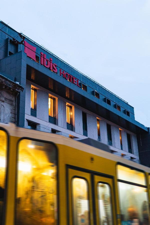 Ibis Lviv Center Hotel Exterior photo